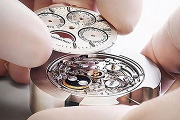 青岛劳力士陀飞轮表官方售后维修电话